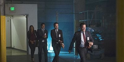 Cartel de US vs UN vs UK