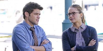 Cartel de Childish Things