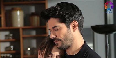 Cartel de Kara Sevda 13.Bölüm