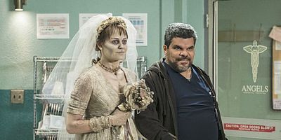 Cartel de Love Hurts