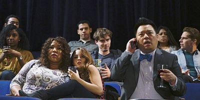 Cartel de Young & Parents