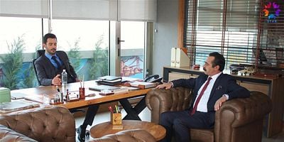 Cartel de Kiralık Aşk 38.Bölüm