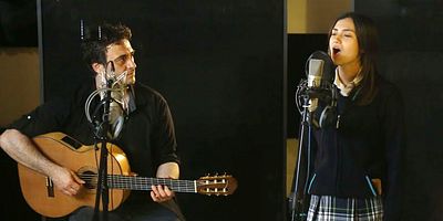 Cartel de Kırgın Çiçekler 42.Bölüm