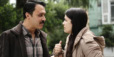 Cartel de Kırgın Çiçekler 46.Bölüm