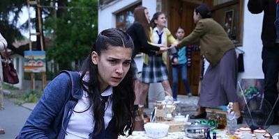 Cartel de Kırgın Çiçekler 49.Bölüm