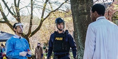 Cartel de Path to Paradise