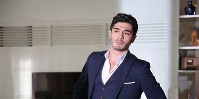 Cartel de Aşk Laftan Anlamaz 5.Bölüm