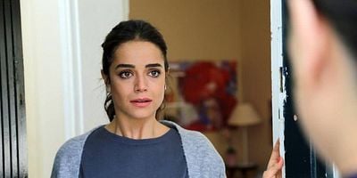 Cartel de Kırgın Çiçekler 58.Bölüm