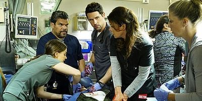 Cartel de What Lies Beneath