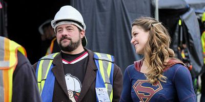 Cartel de Supergirl Lives