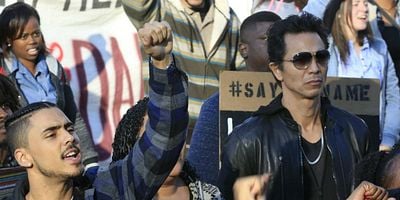 Cartel de Black Wherever I Go