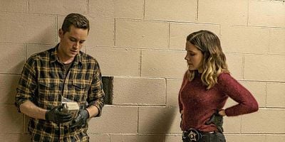 Cartel de Remember Her Now