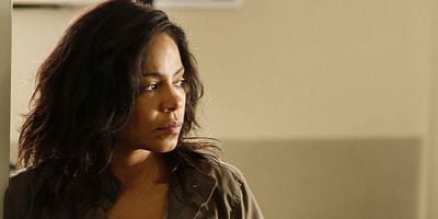 Cartel de Hour Two: Betrayal of Trust