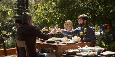 Cartel de Burning Love