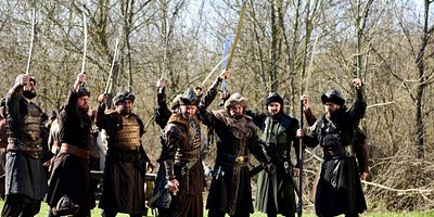 Cartel de Diriliş Ertuğrul 84.Bölüm