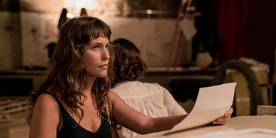 Cartel de Symphony of Red Tape