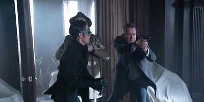 Cartel de Pretty Hate Machine