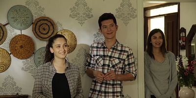 Cartel de Kırgın Çiçekler 85.Bölüm