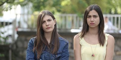 Cartel de Kırgın Çiçekler 87.Bölüm