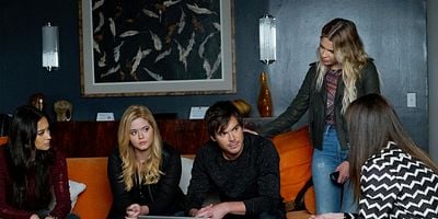 Cartel de Choose or Lose