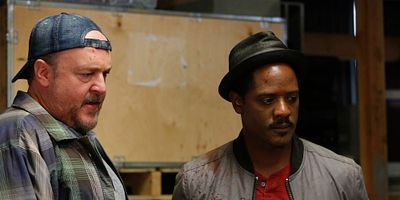 Cartel de Brothers in Arms