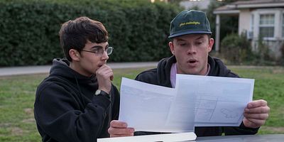 Cartel de Hard Facts: Vandalism and Vulgarity