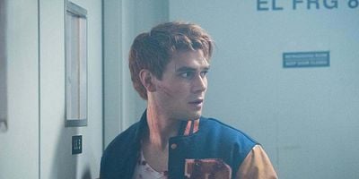 Cartel de Chapter Fourteen: A Kiss Before Dying