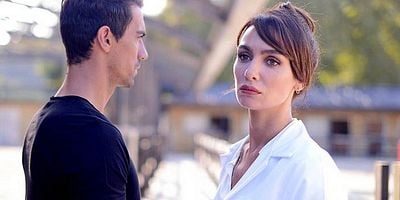 Cartel de Siyah Beyaz Aşk 1.Bölüm