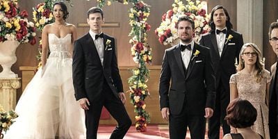 Cartel de Crisis on Earth X - Part 1