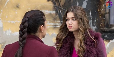 Cartel de Fazilet Hanım ve Kızları 25.Bölüm