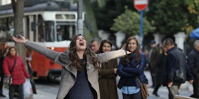 Cartel de Kırgın Çiçekler 100.Bölüm