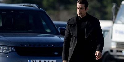 Cartel de Siyah Beyaz Aşk 9.Bölüm