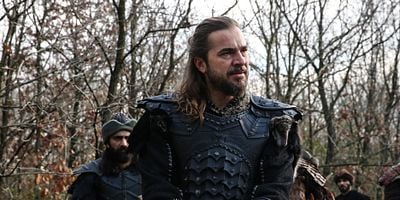 Cartel de Diriliş Ertuğrul 102.Bölüm