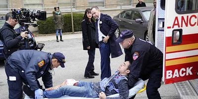 Cartel de School of Hard Knocks