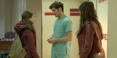 Cartel de Bizim Hikaye 22.Bölüm