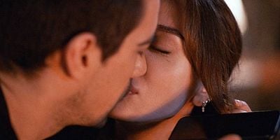 Cartel de Siyah Beyaz Aşk 18.Bölüm