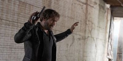 Cartel de Charm School