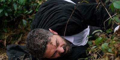 Cartel de Sen Anlat Karadeniz 8.Bölüm