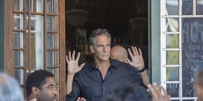 Cartel de Powder Keg