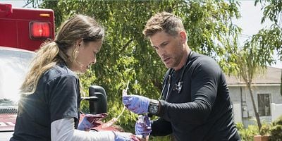 Cartel de Third Year