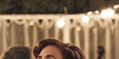 Cartel de Tabaco, pantalones y jazz