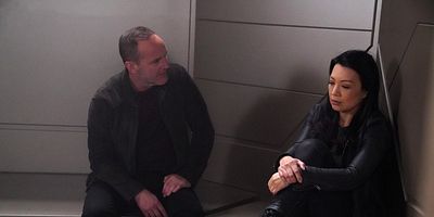 Cartel de The Force of Gravity