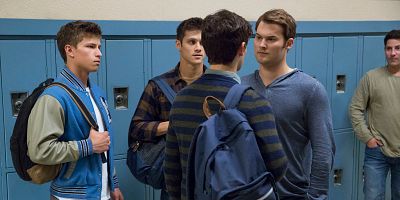 Cartel de Bryce y Chloe