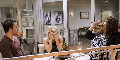 Cartel de Young & Third Wheel