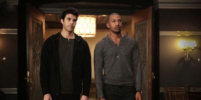 Cartel de We Have Not Long To Love