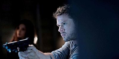 Cartel de Swing Vote