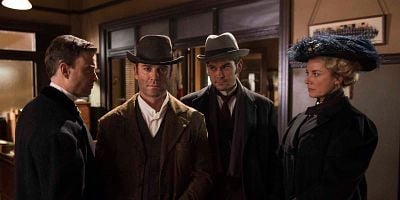 Cartel de Up from Ashes