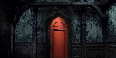 Cartel de El silencio empuja incansable