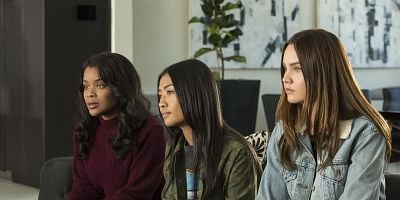 Cartel de …Dead as a Doornail