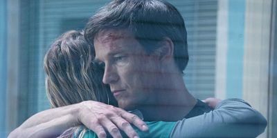 Cartel de coMplications